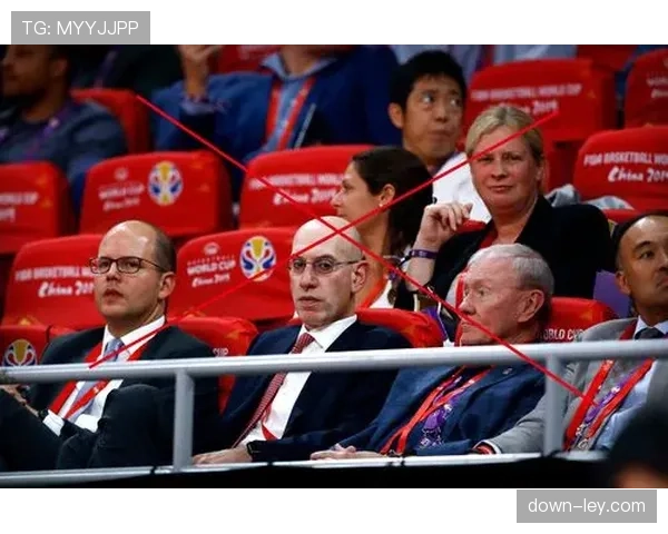 唐纳德·斯特林种族歧视事件导致其被迫出售快船，联盟展现零容忍态度