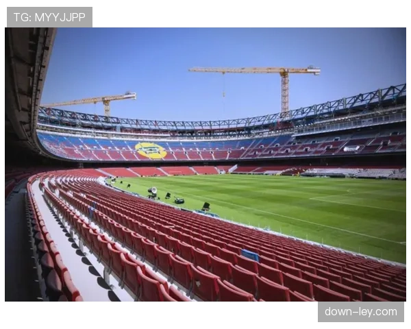 欧足联确认诺坎普符合要求,批准欧冠赛事举办 欧足联确认诺坎普符合要求,批准欧冠赛事举办