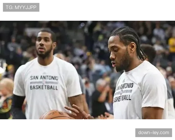 朗斯主帅海斯接受队报专访：详解其“动态平衡343”体系的构建哲学